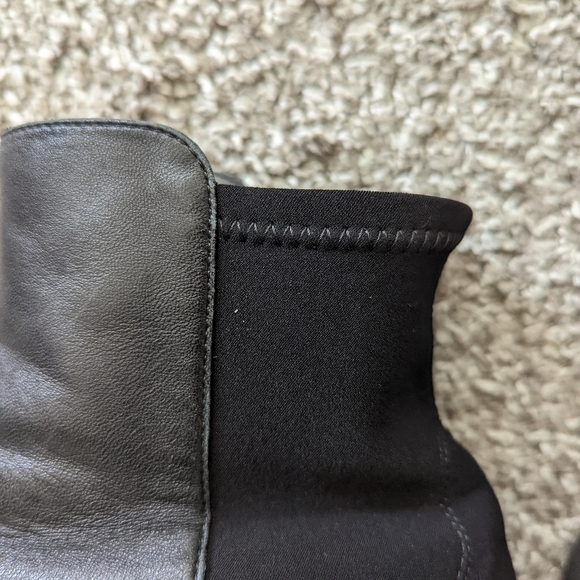 Stuart Weitzman Leather Ankle Boot - Picture 3 of 12